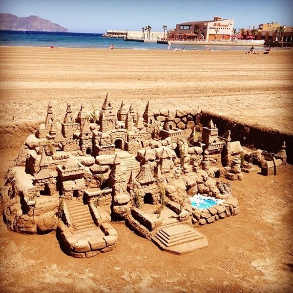 epic_sand_art_08_1.jpg