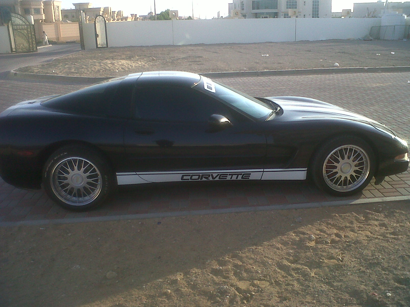 rwd4R.jpg
